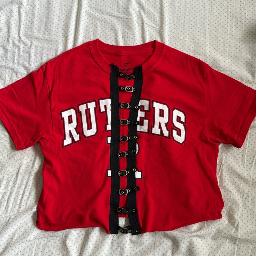 Rutgers T-shirt
